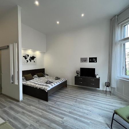 D58 Superior Apartments In The City Center บูดาเปสต์ ภายนอก รูปภาพ