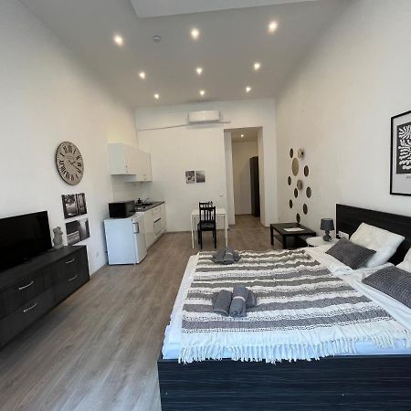 D58 Superior Apartments In The City Center บูดาเปสต์ ภายนอก รูปภาพ